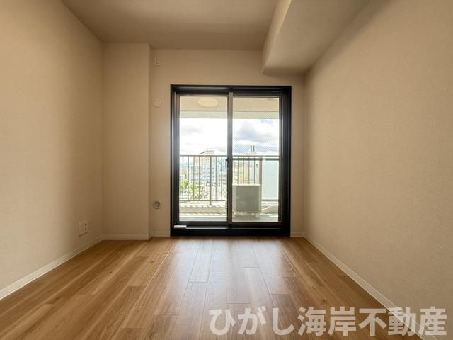 ライオンズシティ平塚の寝室|新規リフォーム完了！　4.7帖　納戸