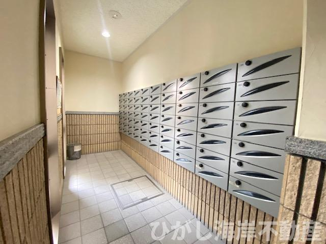 ライオンズシティ平塚の設備|郵便受け