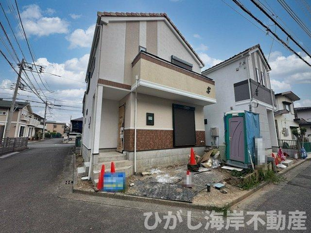 茅ヶ崎市萩園　新築戸建　全2棟の外観|7月17日撮影　建築中　現地外観