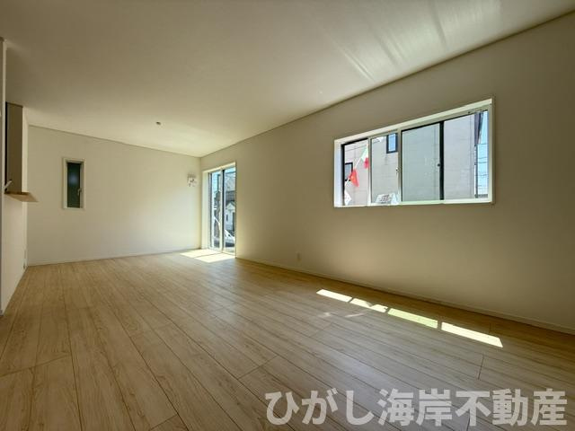 茅ヶ崎市中島　新築戸建　全２棟の居間・リビング|18.6帖　LDK