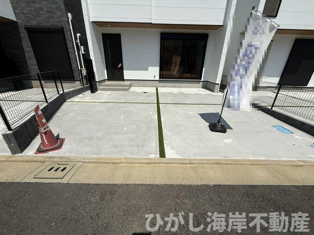 茅ヶ崎市中島　新築戸建　全４棟の駐車場|4月26日撮影　建築中　駐車スペース