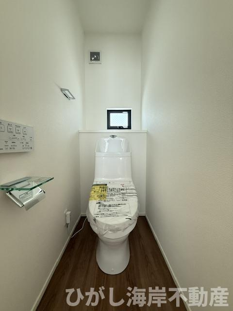 茅ヶ崎市中島　新築戸建　全４棟のトイレ|洗浄機能付きお手洗い