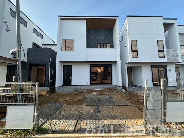 茅ヶ崎市中島　新築戸建　全４棟の外観|4月26日撮影　建築中　現地外観