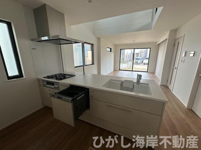 茅ヶ崎市中島　新築戸建　全４棟のキッチン|食洗機付きシステムキッチン
