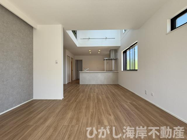 茅ヶ崎市中島　新築戸建　全４棟のダイニング|17.7帖　吹抜付LDK