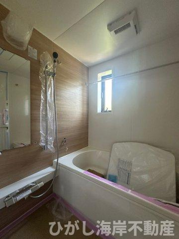茅ヶ崎市中島　新築戸建　全４棟の浴室|4月26日撮影　建築中　一坪タイプのユニットバス
