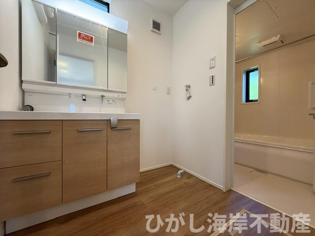 茅ヶ崎市中島　新築戸建　全４棟の脱衣所|脱衣スペース