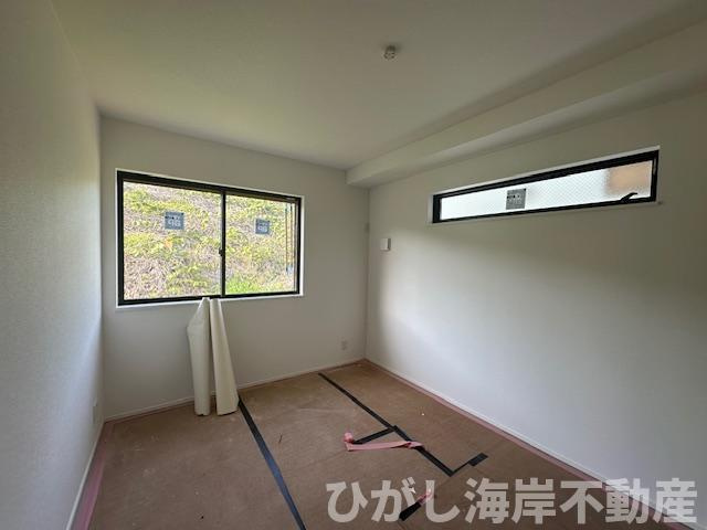 茅ヶ崎市中島　新築戸建　全４棟の寝室|4月26日撮影　建築中　6.2帖　納戸
