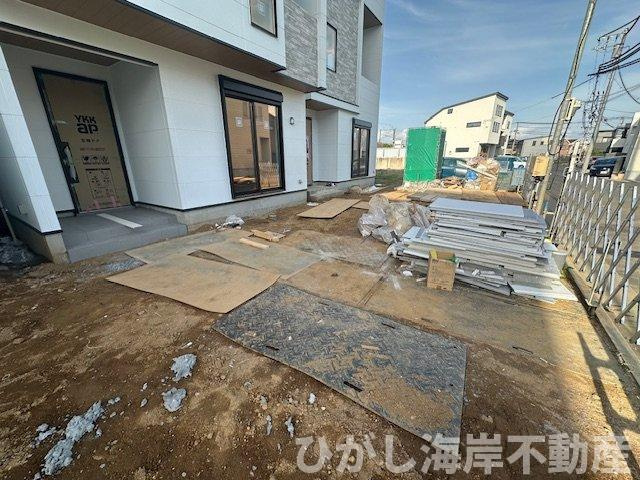 茅ヶ崎市中島　新築戸建　全４棟の駐車場|4月26日撮影　建築中　駐車スペース