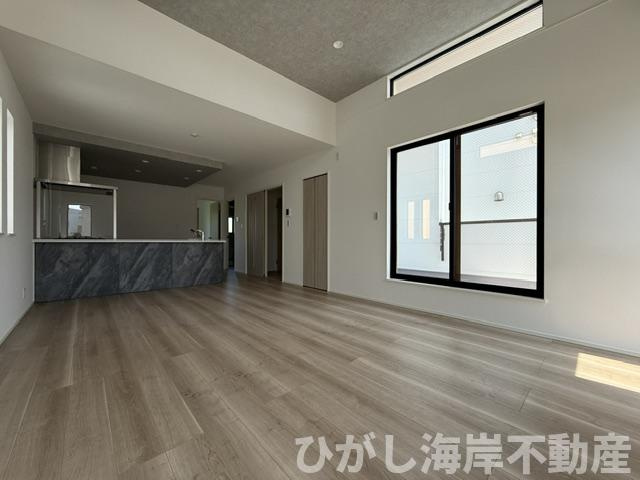 茅ヶ崎市中島　新築戸建　全４棟の洋室|4月26日撮影　建築中　5.8帖　納戸