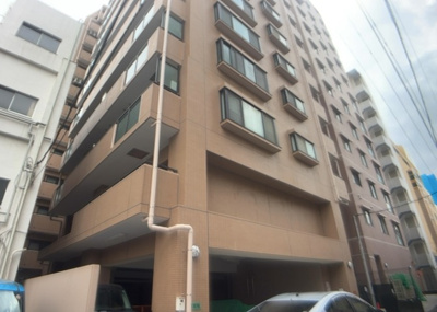 【構造・工法・仕様】 | ライオンズマンション八王子第７ | ＲＣ造、Reinforced Concreteは直訳すると補強されたコンクリートです。主に柱や梁・床・壁が鉄筋とコンクリートで構成おり、鉄筋を組んだ型枠にコンクリートを流し込んで固めたものを指します。