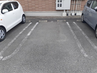 【駐車場】 | リバーサイドヴィラ書写Ａ