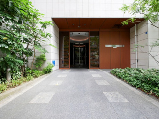 【エントランス】 | アーバンフラッツ瓦町 | 落ち着いたエントランスです