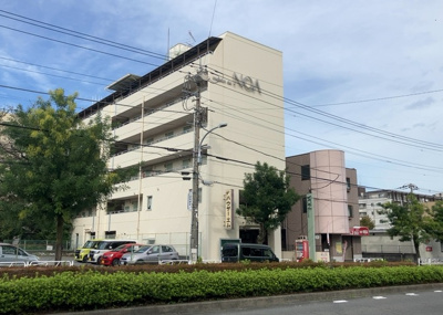 【構造・工法・仕様】 | メゾン・ド・ノア狭間 | ＲＣ造、Reinforced Concreteは直訳すると補強されたコンクリートです。主に柱や梁・床・壁が鉄筋とコンクリートで構成おり、鉄筋を組んだ型枠にコンクリートを流し込んで固めたものを指します。