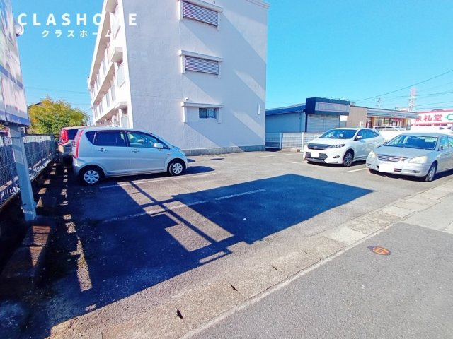 ドエルなかて　　刈谷市の賃貸ならクラスホーム刈谷店の駐車場