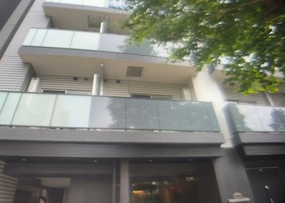 【構造・工法・仕様】 | ステージグランデ八王子Ⅱ | ＳＲＣ造は強度や耐震性の面でもRC造と比べて優れています。そのため、10階建以上の高層または超高層マンションなどの建築にも多く採用されています。柱や梁などのサイズが小さくても高い耐震性を確保できます。