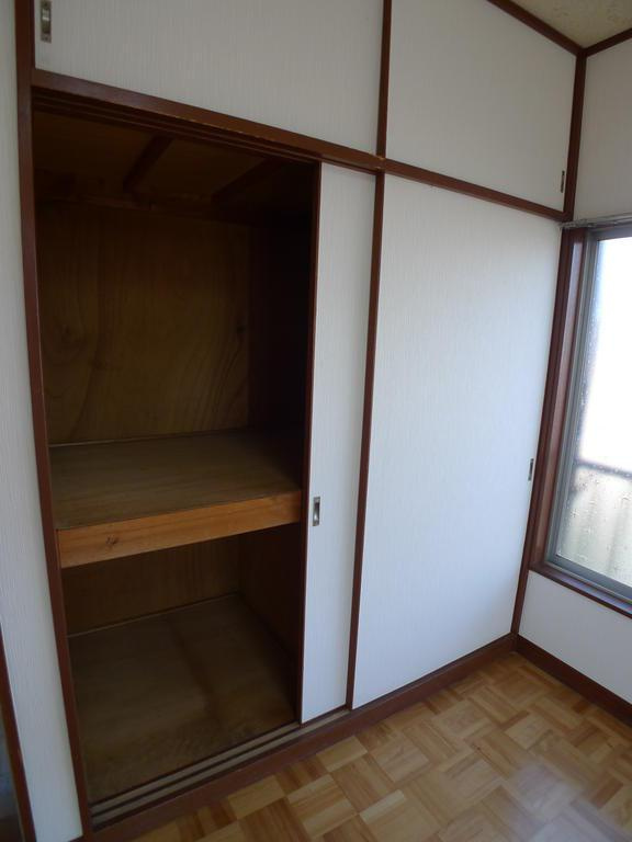 大塚貸家の収納