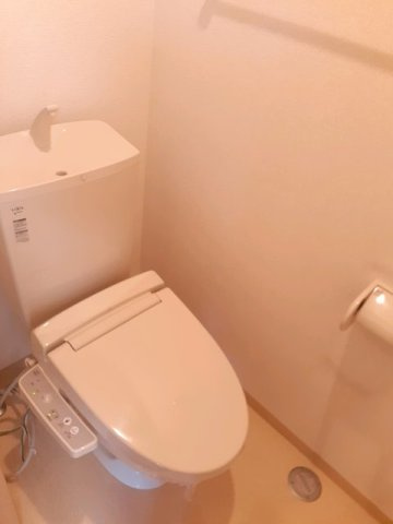 ライトサファイアのトイレ|ゆったりとした空間のトイレです