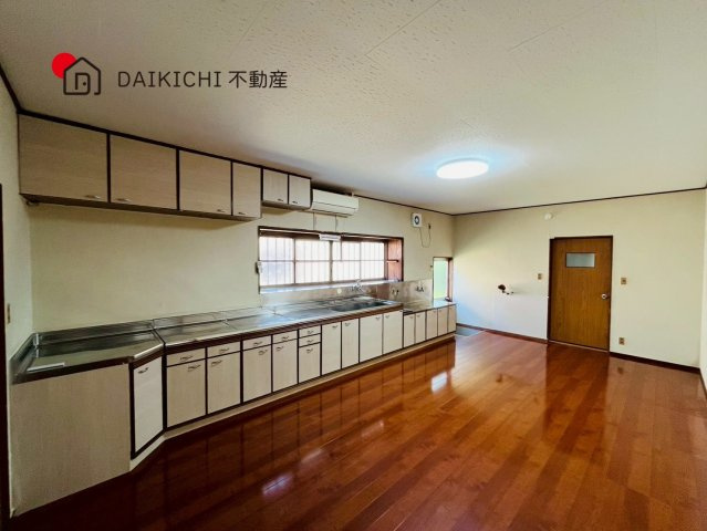 【居間・リビング】 | 行田市荒木　中古戸建
