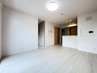 【居間・リビング】 | D-residence荘園A