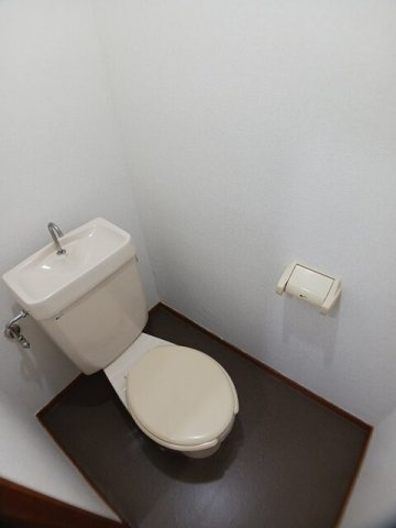 サンシティコスモ　Ａのトイレ|トイレもきれいです