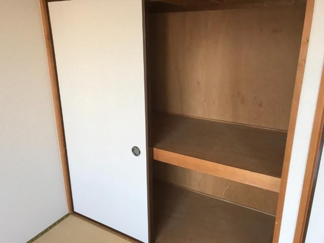 ユーカリハイツの収納|押入れ