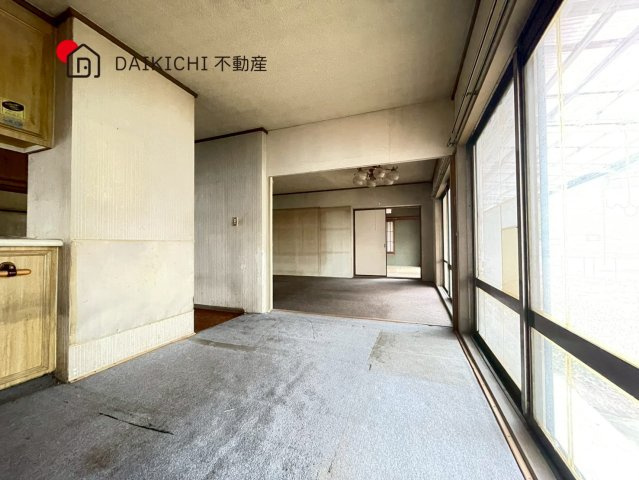 【居間・リビング】 | 行田市深水町　中古戸建