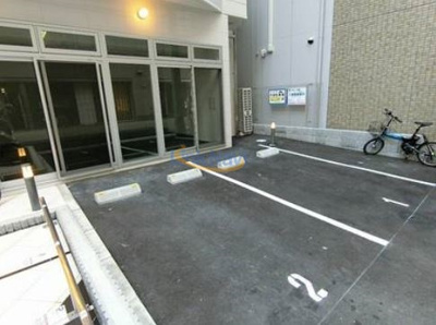 【駐車場】 | セレニテ梅田EST