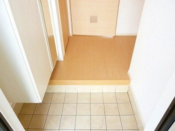 【玄関】 | ラフレシールあぼしＣ | 毎日通る玄関はこちらです