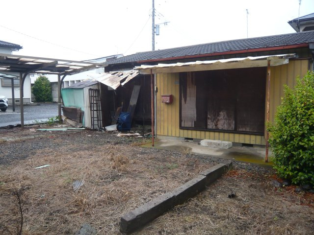 宇都宮市雀の宮4丁目17-16の外観