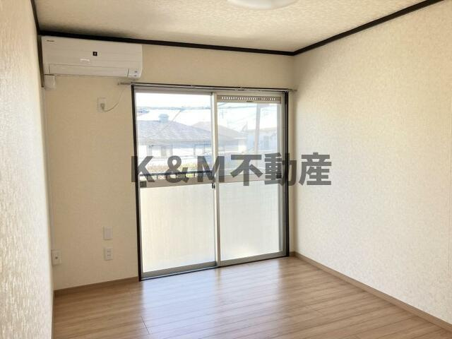 コーポ新柏の居間・リビング|おしゃれな居間です