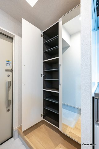 COCO若里の玄関