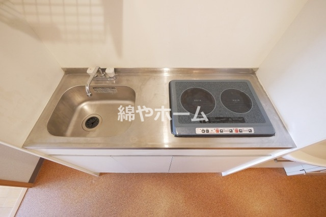 オズレジデンス天下茶屋のキッチン|キッチンでお料理をお楽しみください