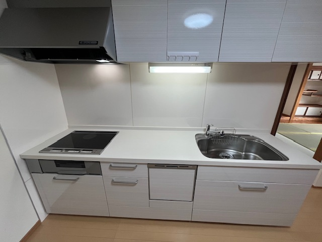 都城市都北町の中古一戸建のキッチン