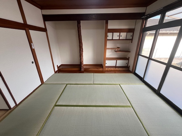 都城市都北町の中古一戸建の和室