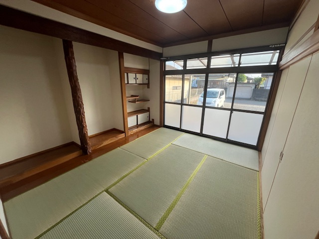 都城市都北町の中古一戸建の和室