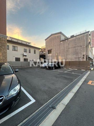 プレジオ都島本通の駐車場