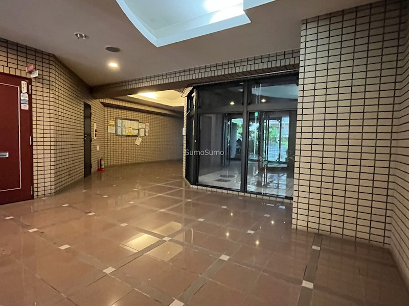 難波パークハウスのロビー