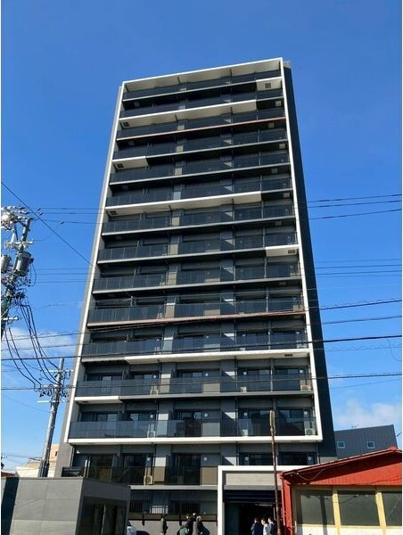 メイクスアート名駅WESTのエントランス