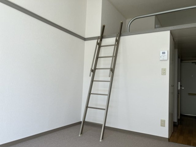 【洋室】 | サンプレイス明石 | ※写真は同物件別部屋です