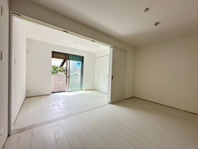 【洋室】 | エテルナコート総持寺