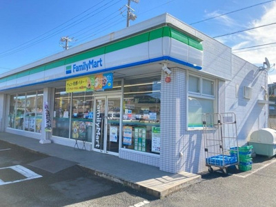 【周辺】 | エステートＫａｋｅｄａ　Ａ | ファミリーマートまで750m