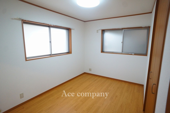 【子供部屋】 | 八尾市小畑町1丁目 | 【1階：洋室5.7帖】