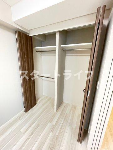 大阪市淀川区西宮原１丁目の賃貸マンションの収納
