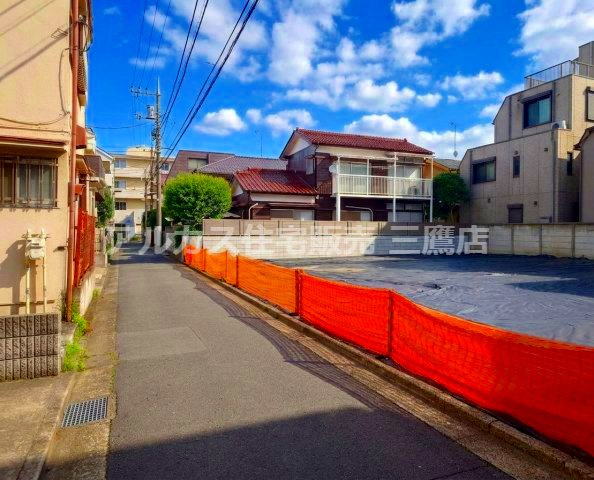 武蔵野市中町2丁目 中央線 三鷹駅 売地の前面道路含む現地写真