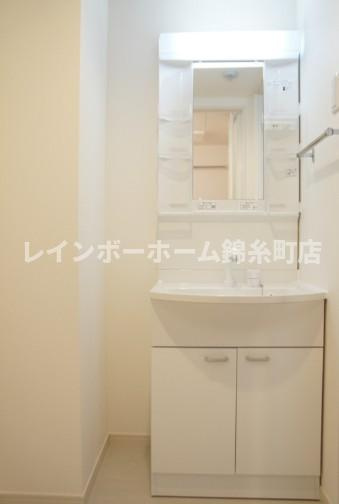 リブリ・東保木間の独立洗面台