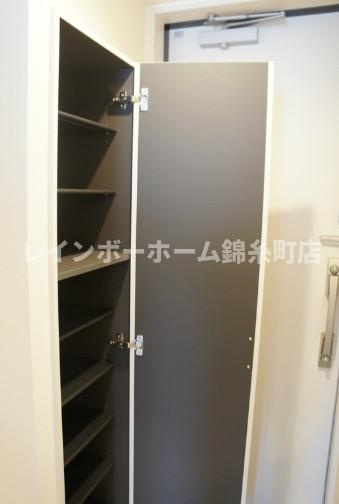 リブリ・東保木間の収納