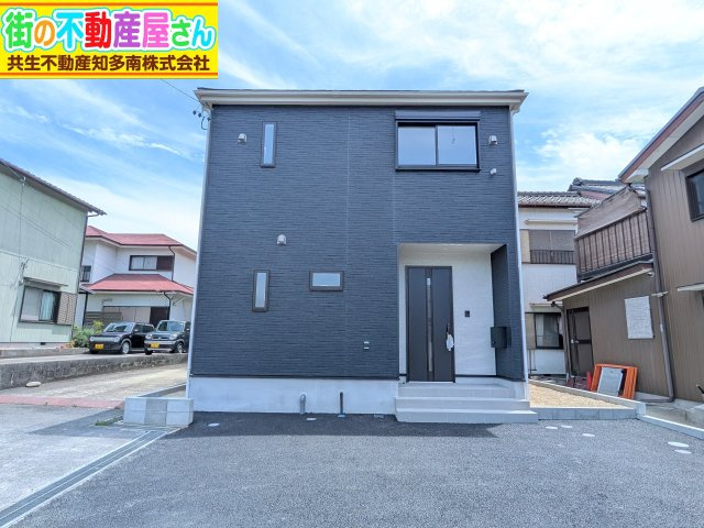 クレイドルガーデン常滑市　常滑市保示町第２　２号棟