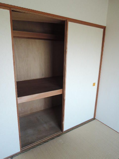 ワコーレ日吉Ⅱの収納