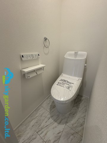 鎌倉市浄明寺４丁目1期　新築戸建　全２棟２号棟のトイレ|清潔感のあるトイレです